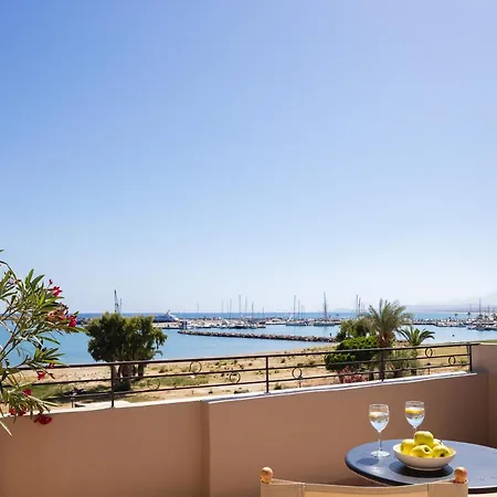 Lejlighed Chryssi Seafront Living, 03 Suite, Right On The In Rethymno!