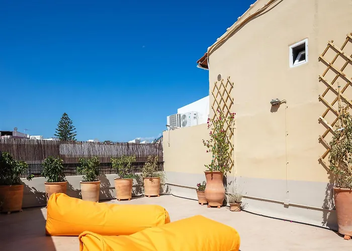 Chryssi Seafront Living, 03 Suite, Right On The In Rethymno! * Retimno