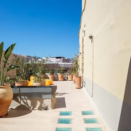 Chryssi Seafront Living, 03 Suite, Right On The In Rethymno! *